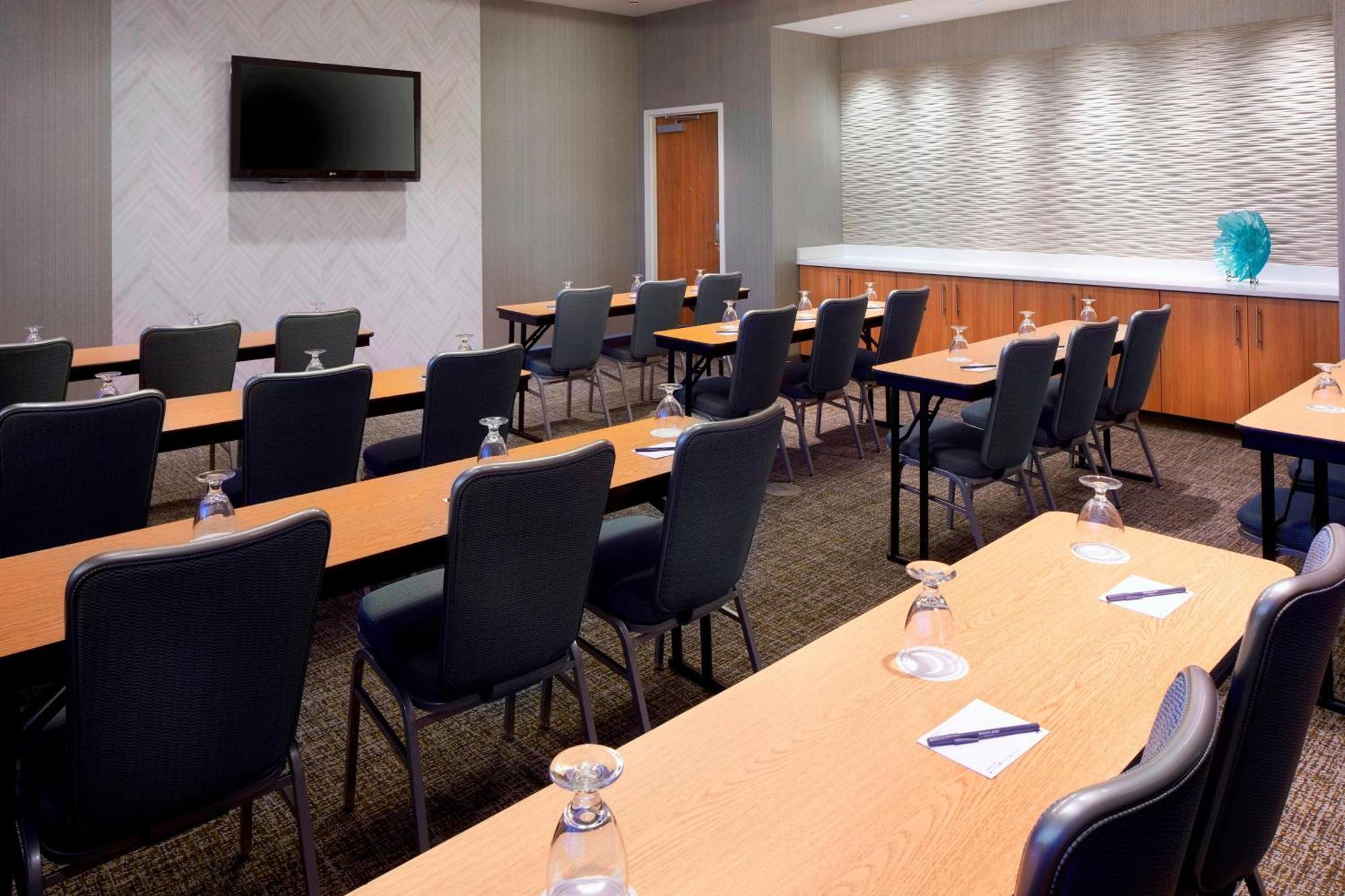 Springhill Suites By Marriott Pittsburgh Bakery Square Экстерьер фото